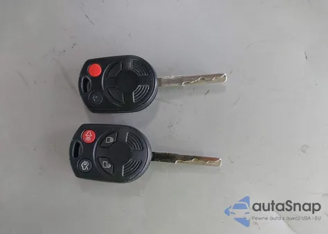 2014 Ford Focus Se z USA, uszkodzony, nr VIN 1FADP3F2XEL197195